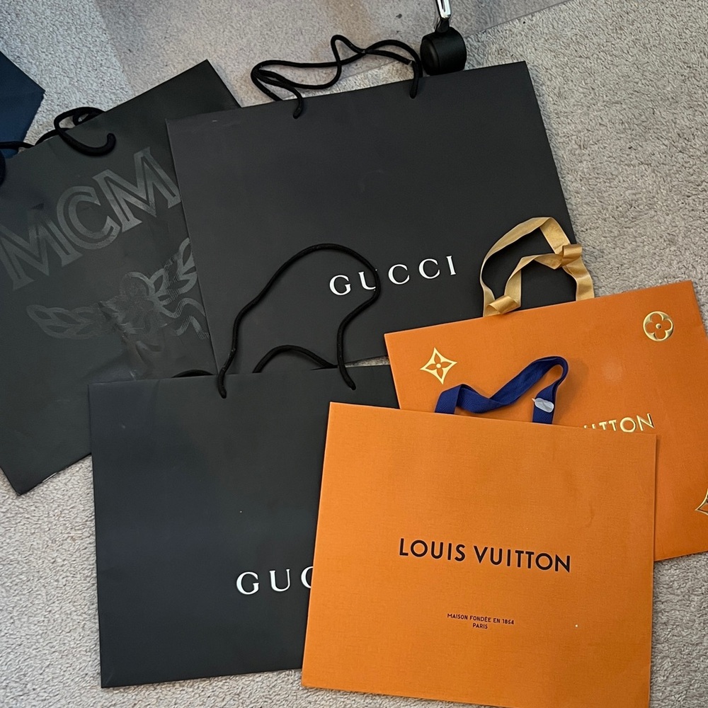 Louis Vuitton, MCM, GUCCI paper bags